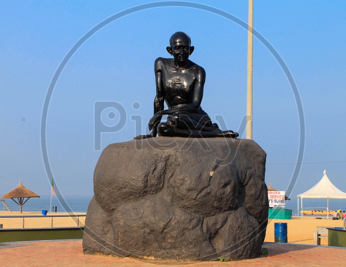 Gandhiji Statute