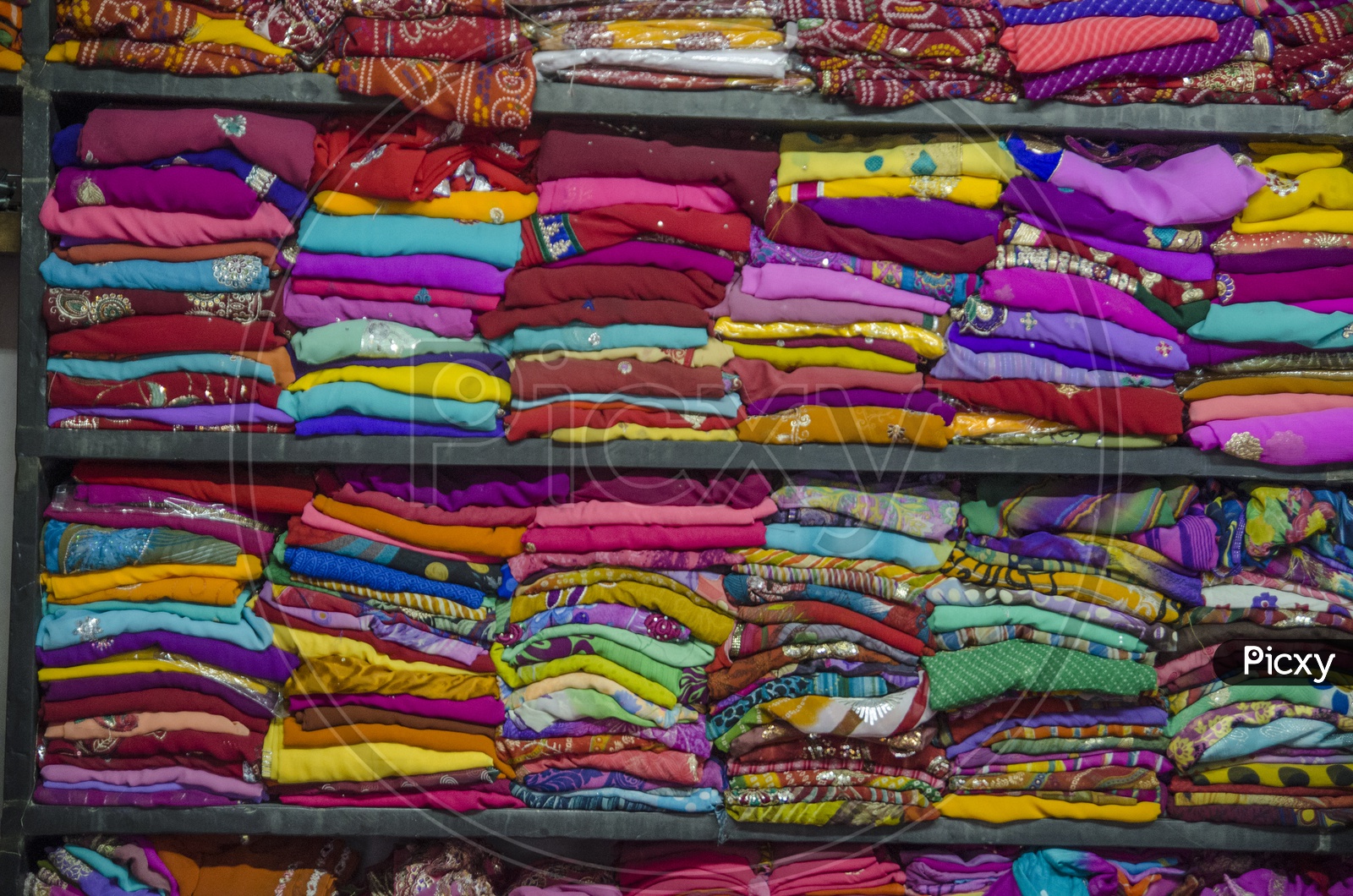 Rajasthani Traditional Dresses Shop