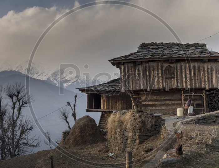 House with Beautiful View at Jana Village near Manali