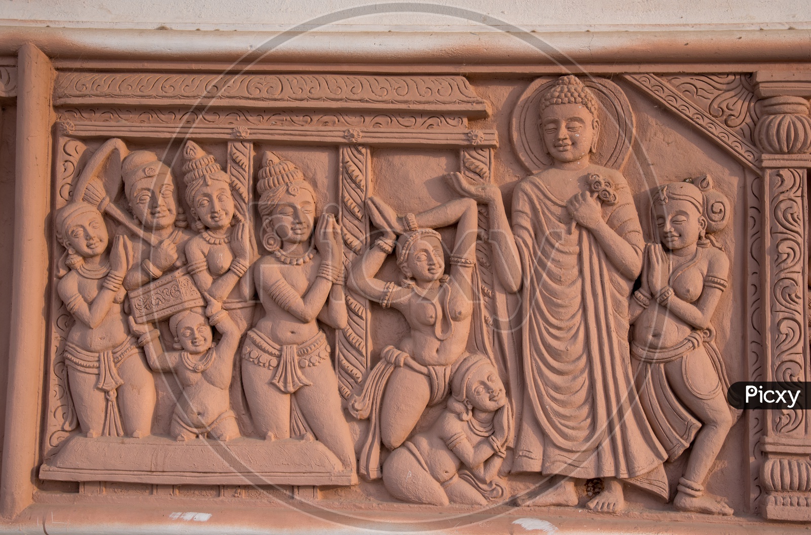 Sculptures at Dhyana Buddha Park, Amaravati.
