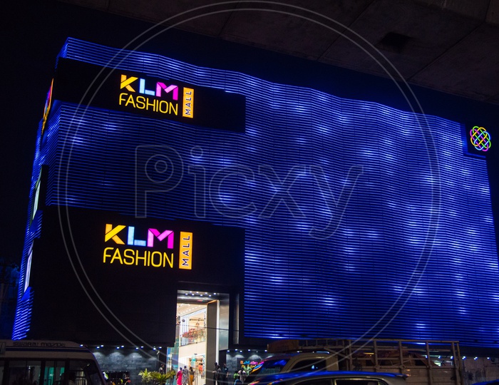 KLM Shopping Mall