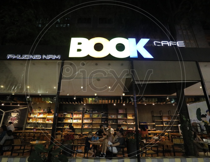 Phương Nam Book Cafe, Vietnam