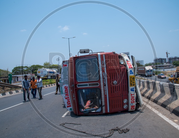 Accidents on Highways  NH 16, Mangalagiri, Andhra pradesh
