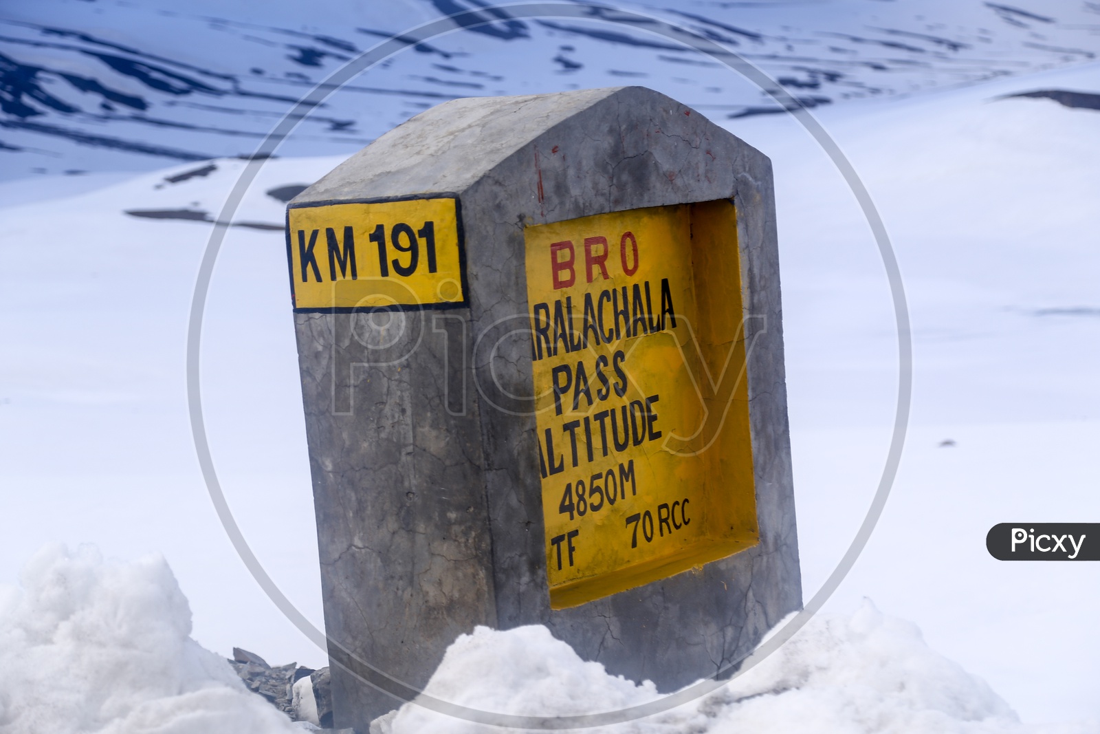 Baralacha La Pass, Altitude 4850M