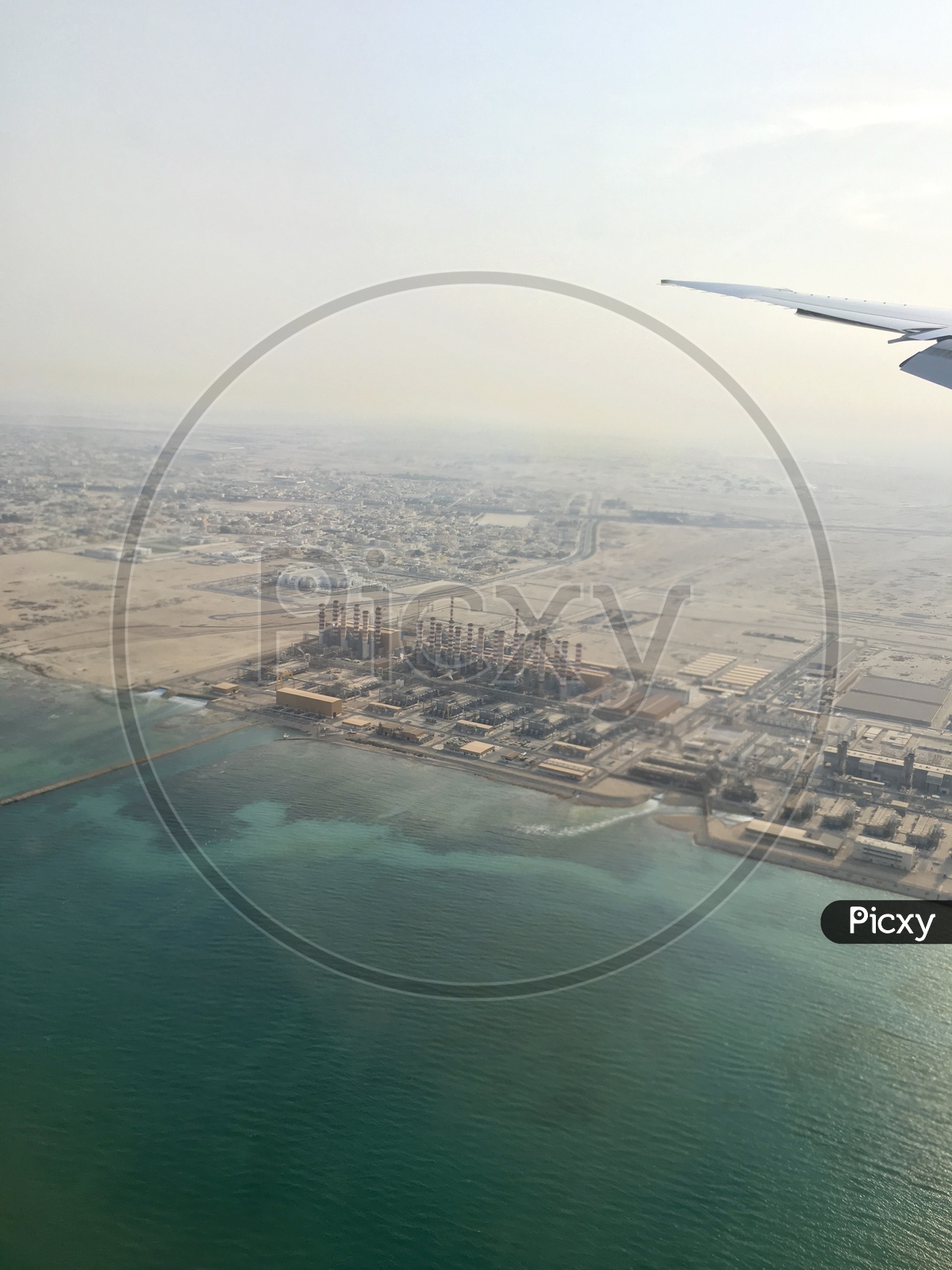landing views of Qatar Airport