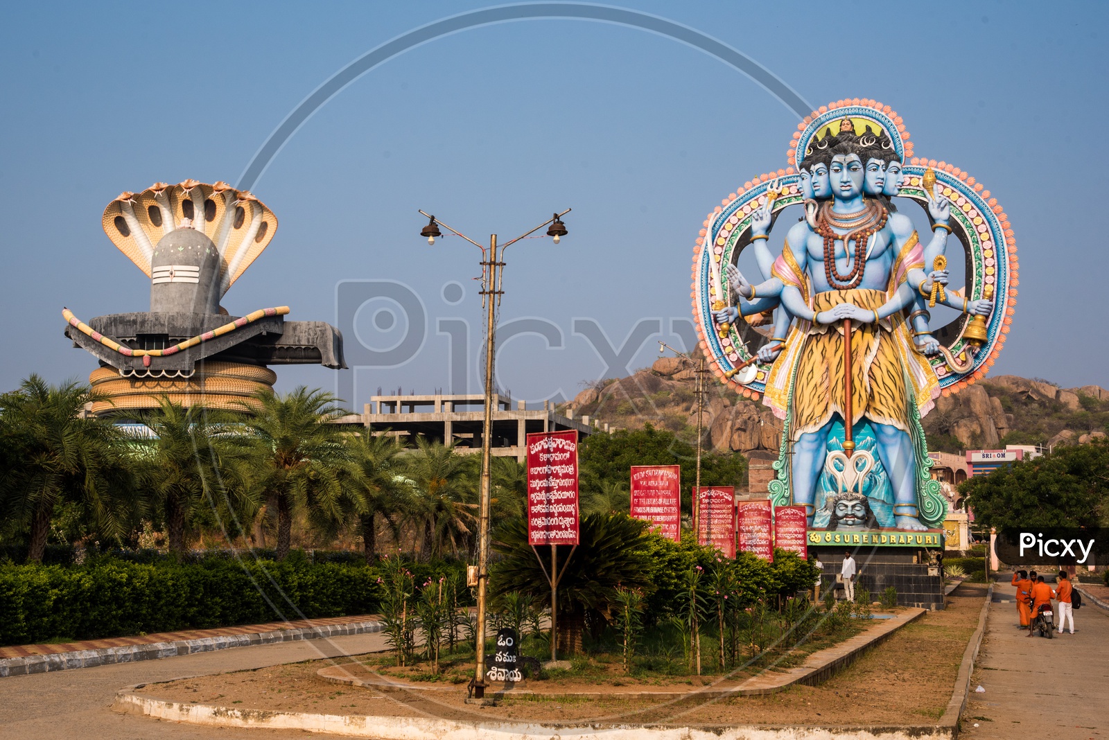 Lord Shiva Idol and Shiva Linga architecture at Surendrapuri