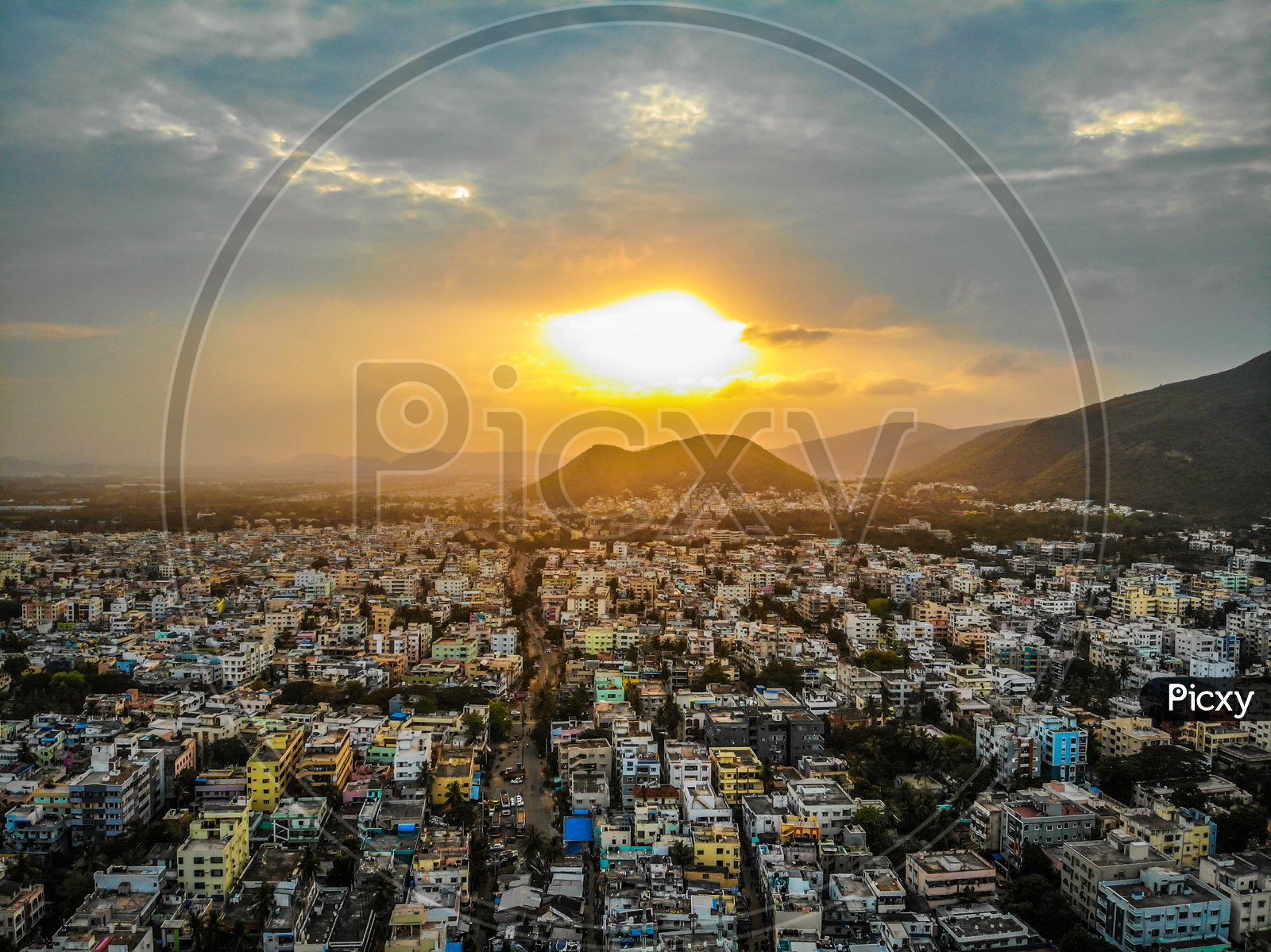 VIBRANT VIZAG CITY DURING THE GOLDEN HOUR