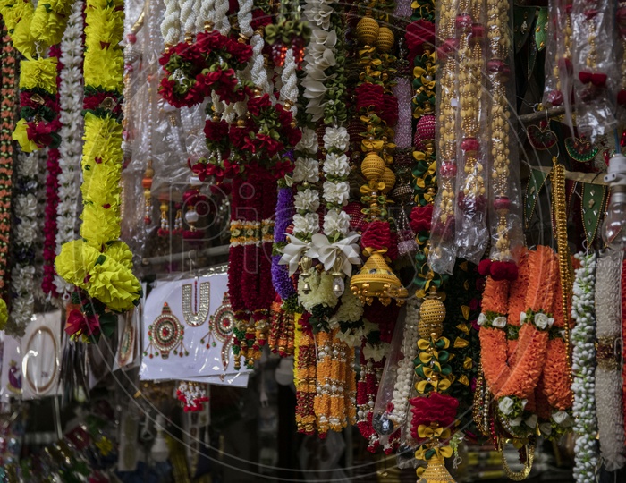 flower garlands, jayanagar market