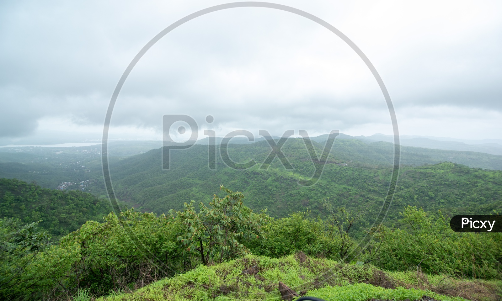 View from Hill Top enroute to Sinhagad Fort