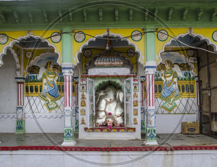 Paintings on Temple in Bundi, Rajasthan