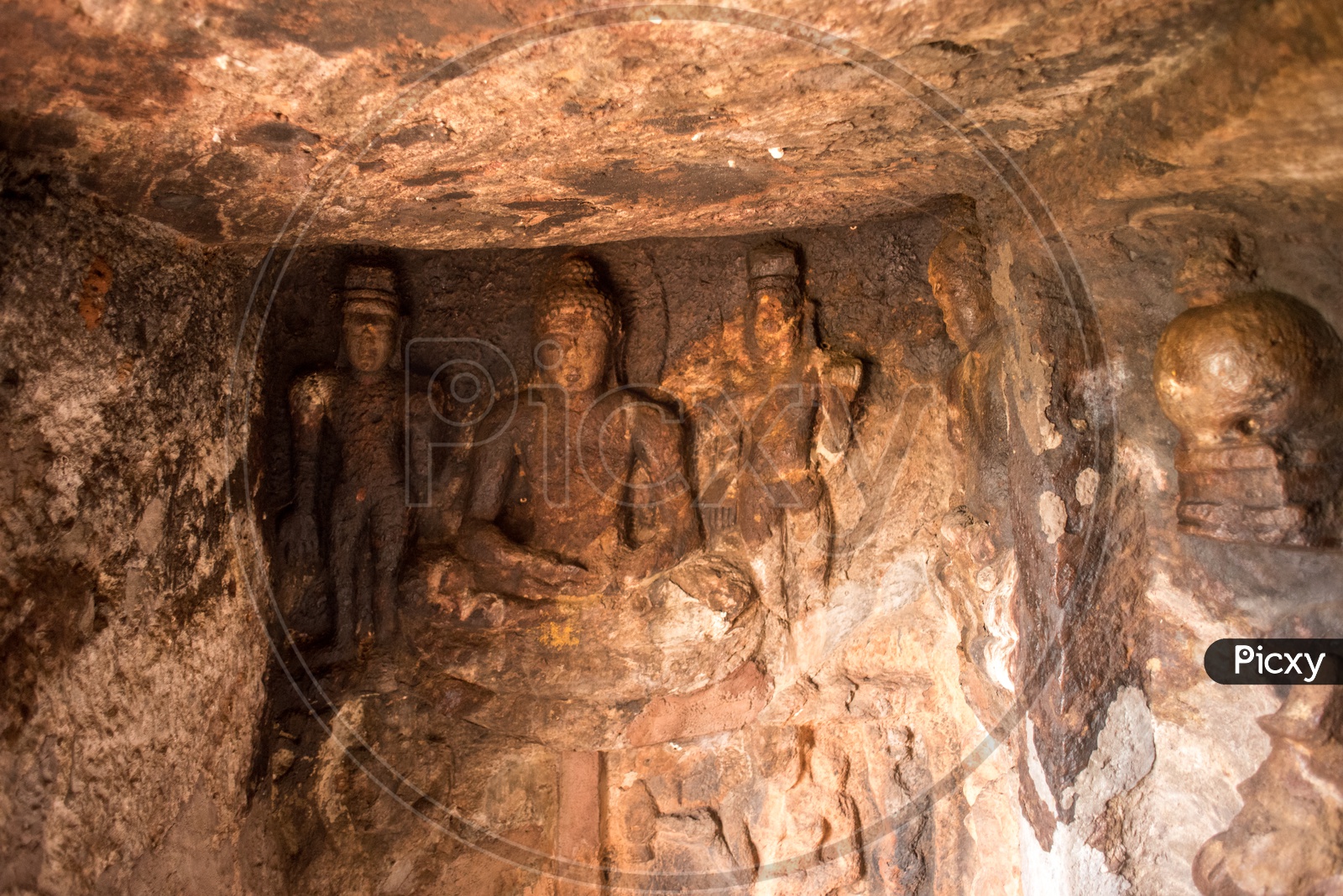 bajjonakonda and lingalakonda buddhist site