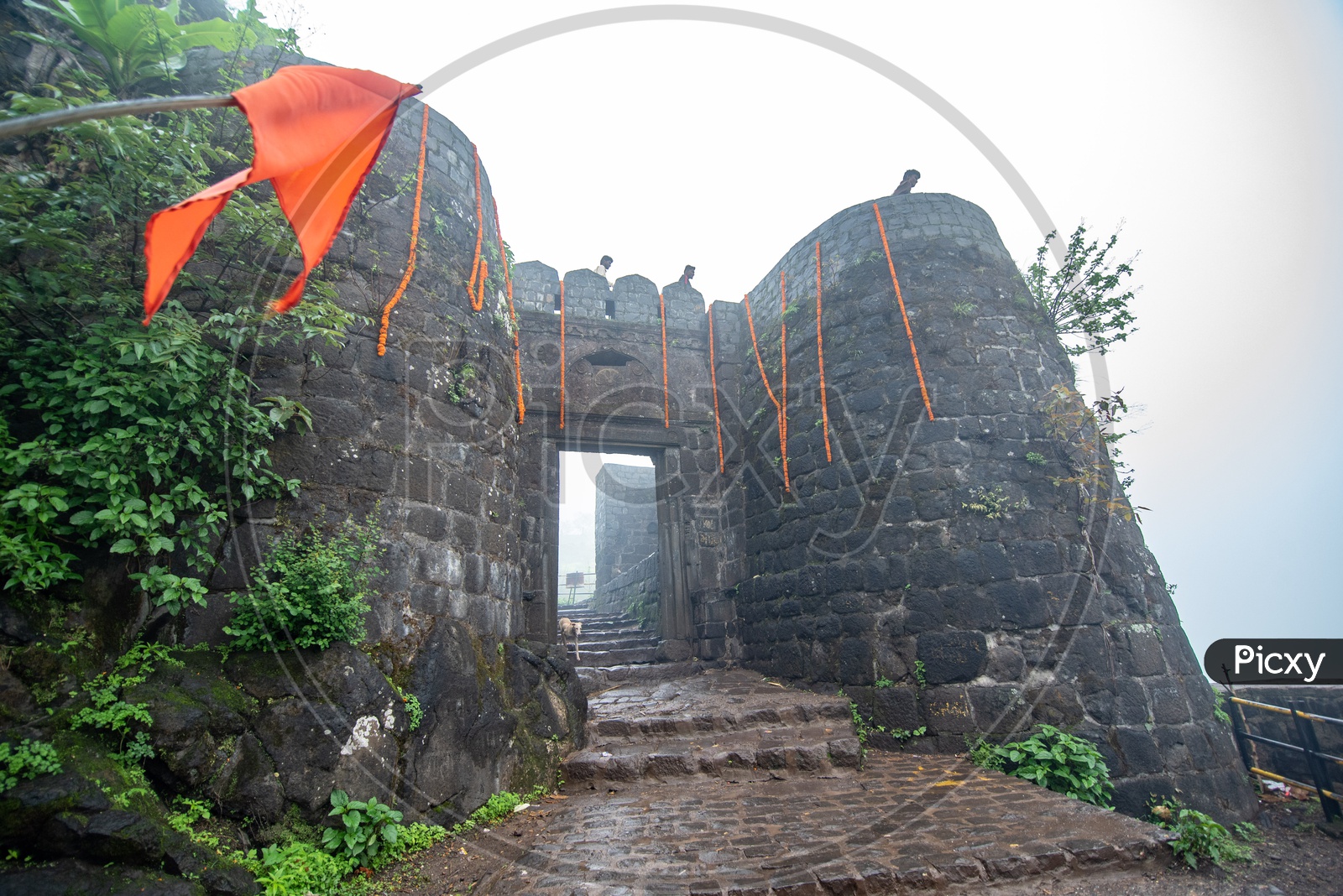 Pune Darwaza - The main gate entrance to Sinhagad Fort