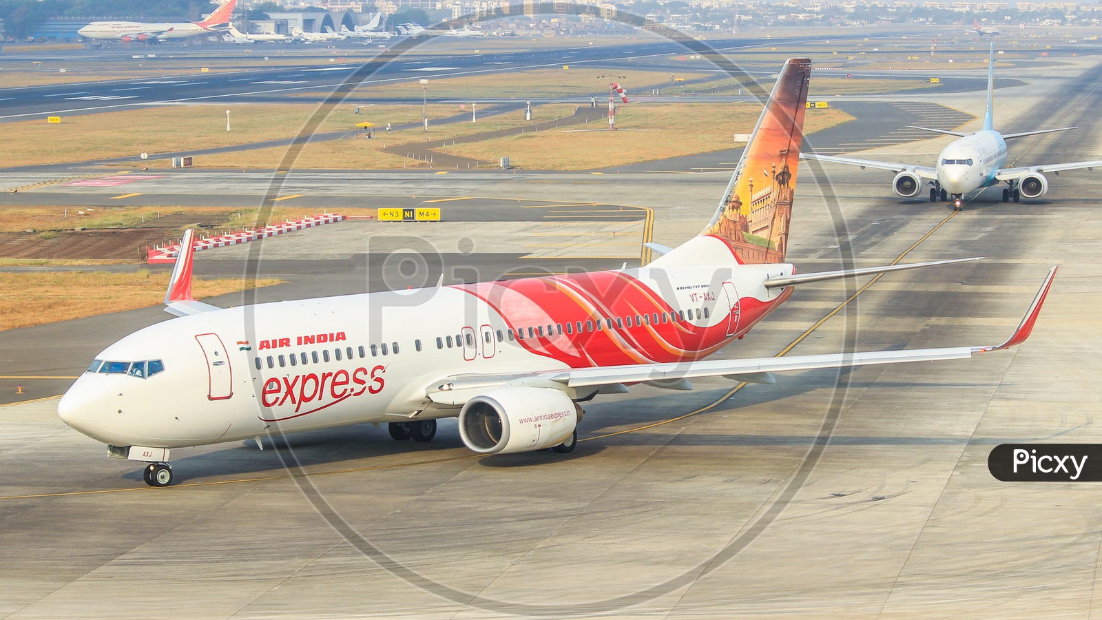 Image of Air India express B737-YI495191-Picxy