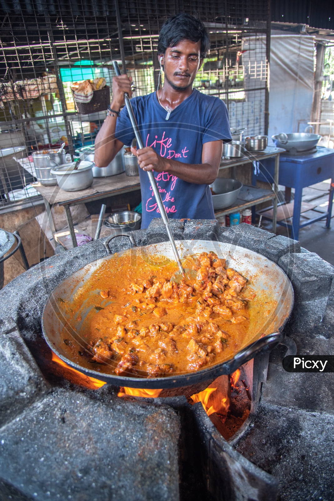 Chicken Curry Preparation at Subhani Hotel, Nuthakki.
