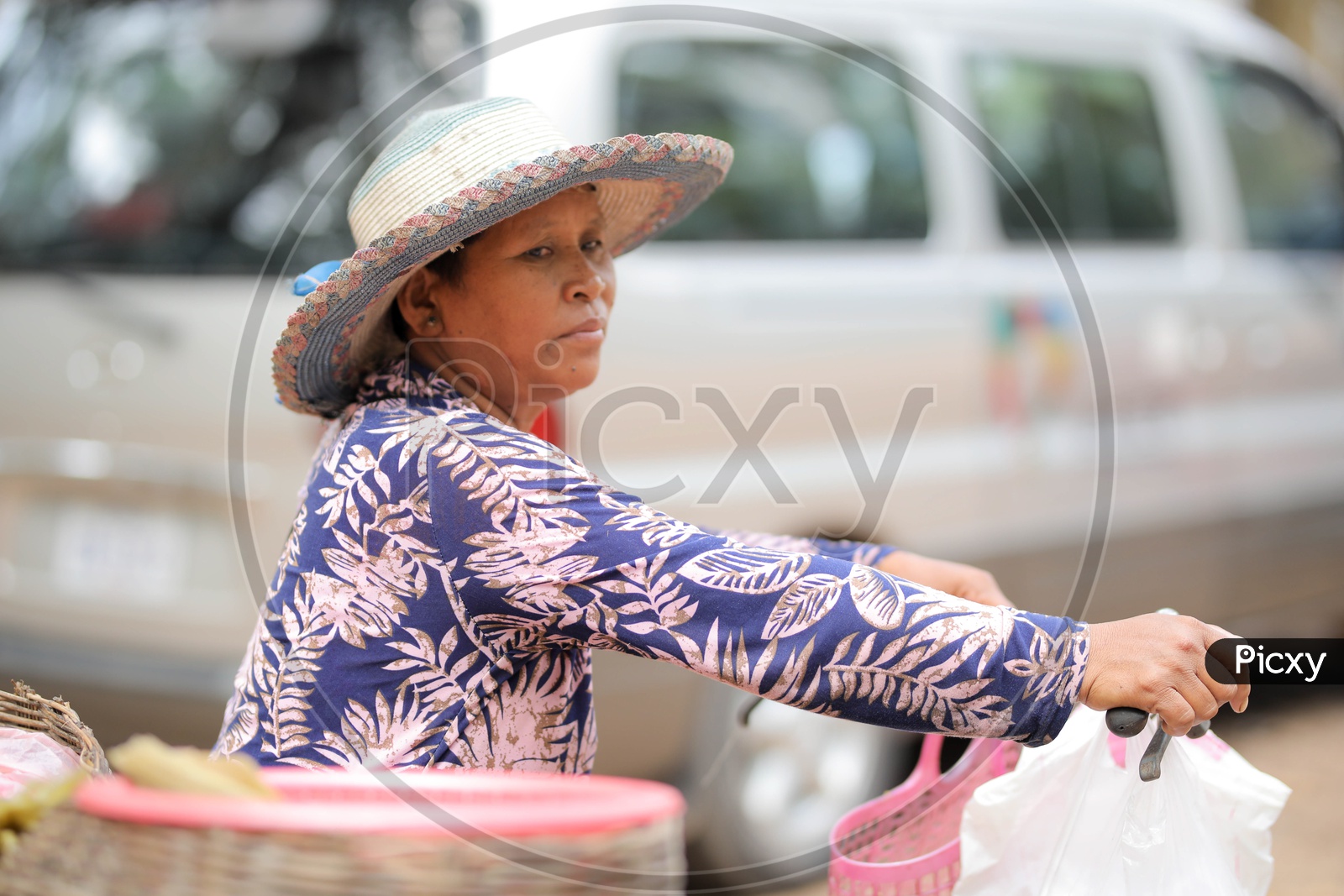 Women, Siem Reap