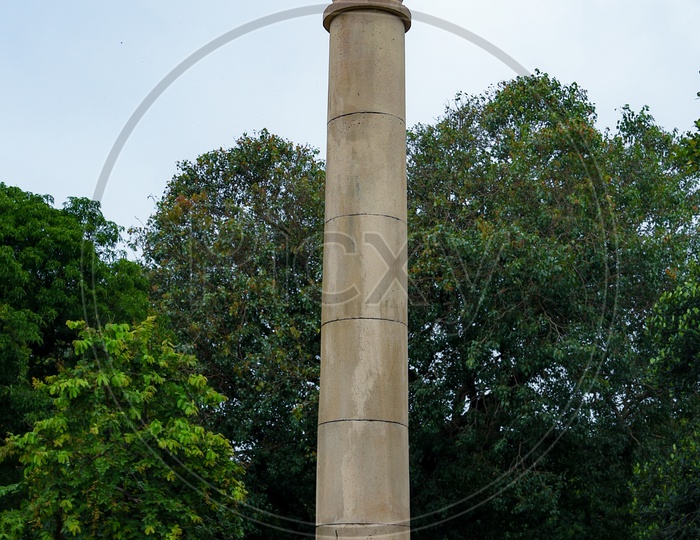 Ashoka Pillar replica at Malabar Hill