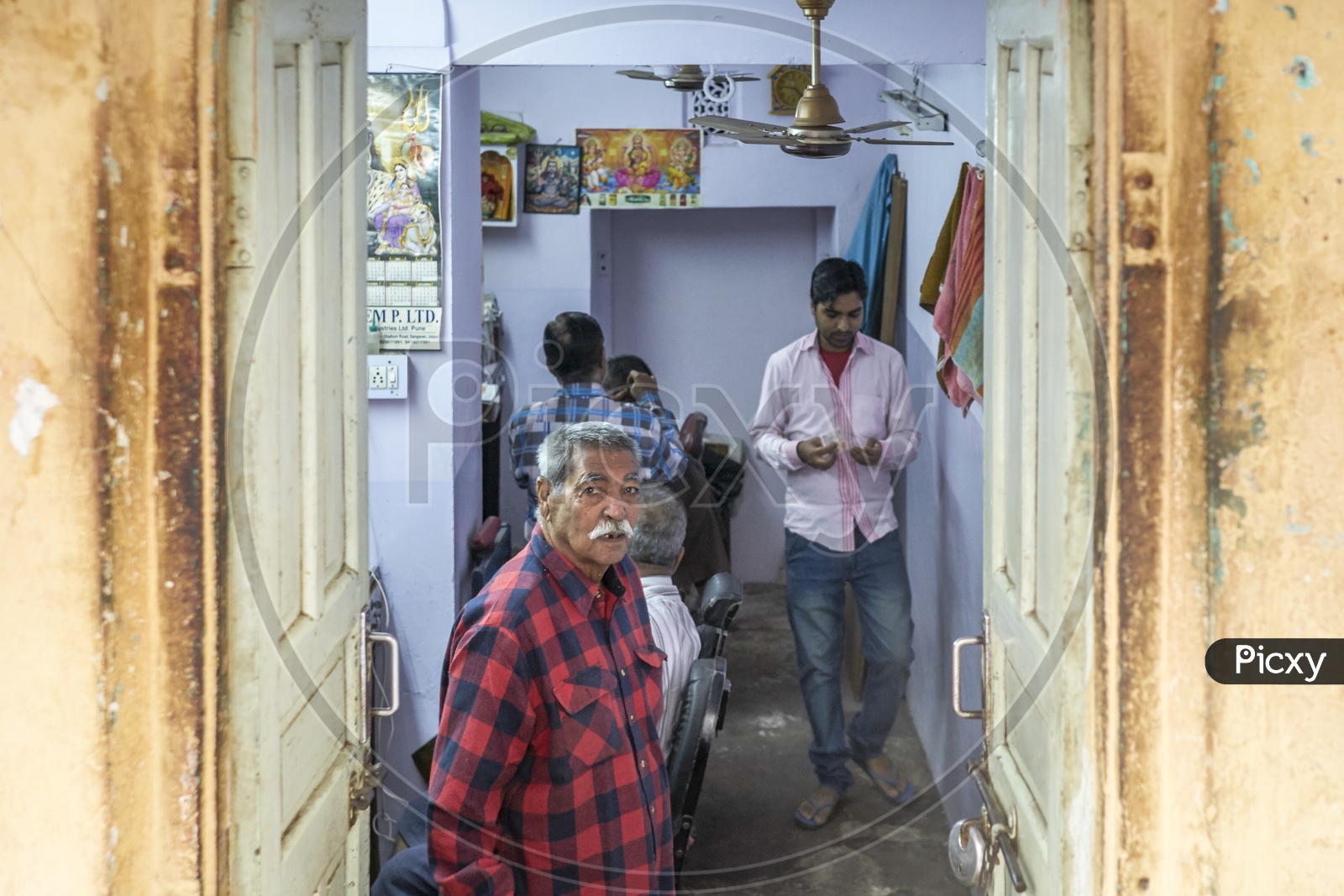 barber shop in Jaipur