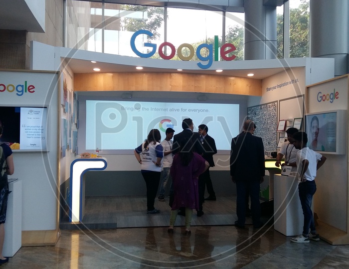 Google Lounge
