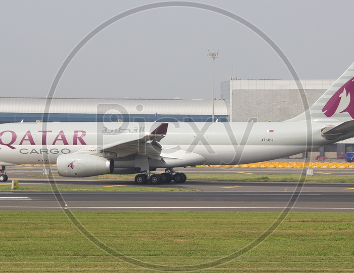 Qatar airways Cargo Airbus A330F