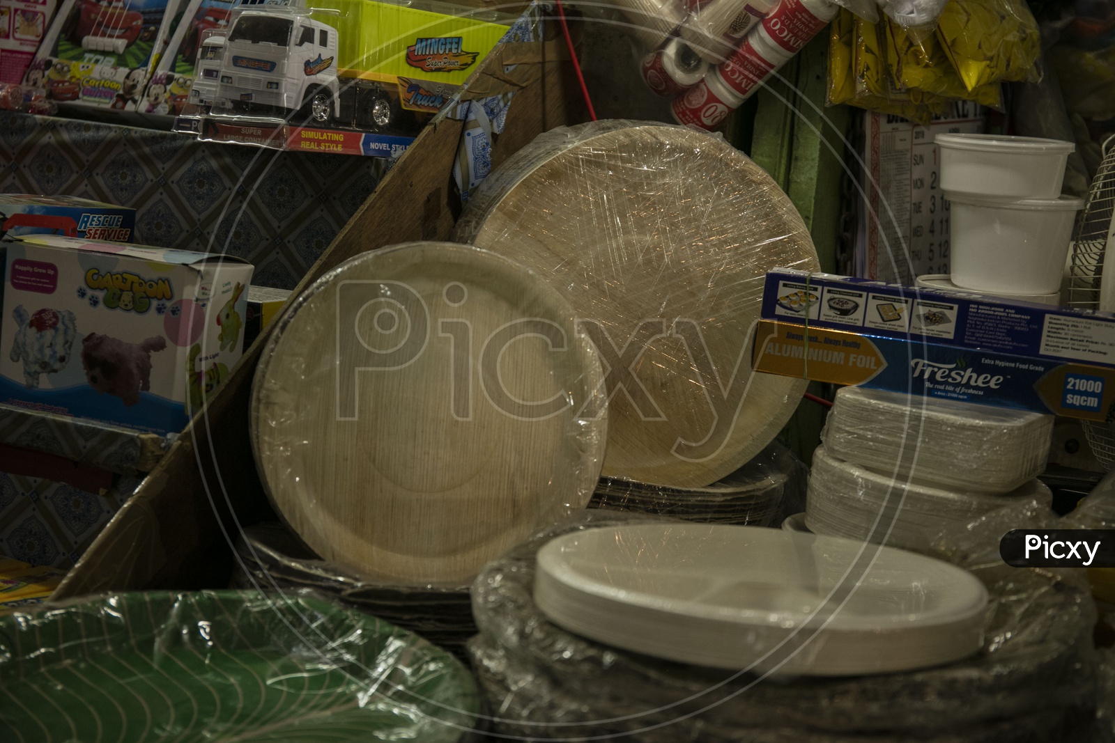 paper plates, jayanagar market