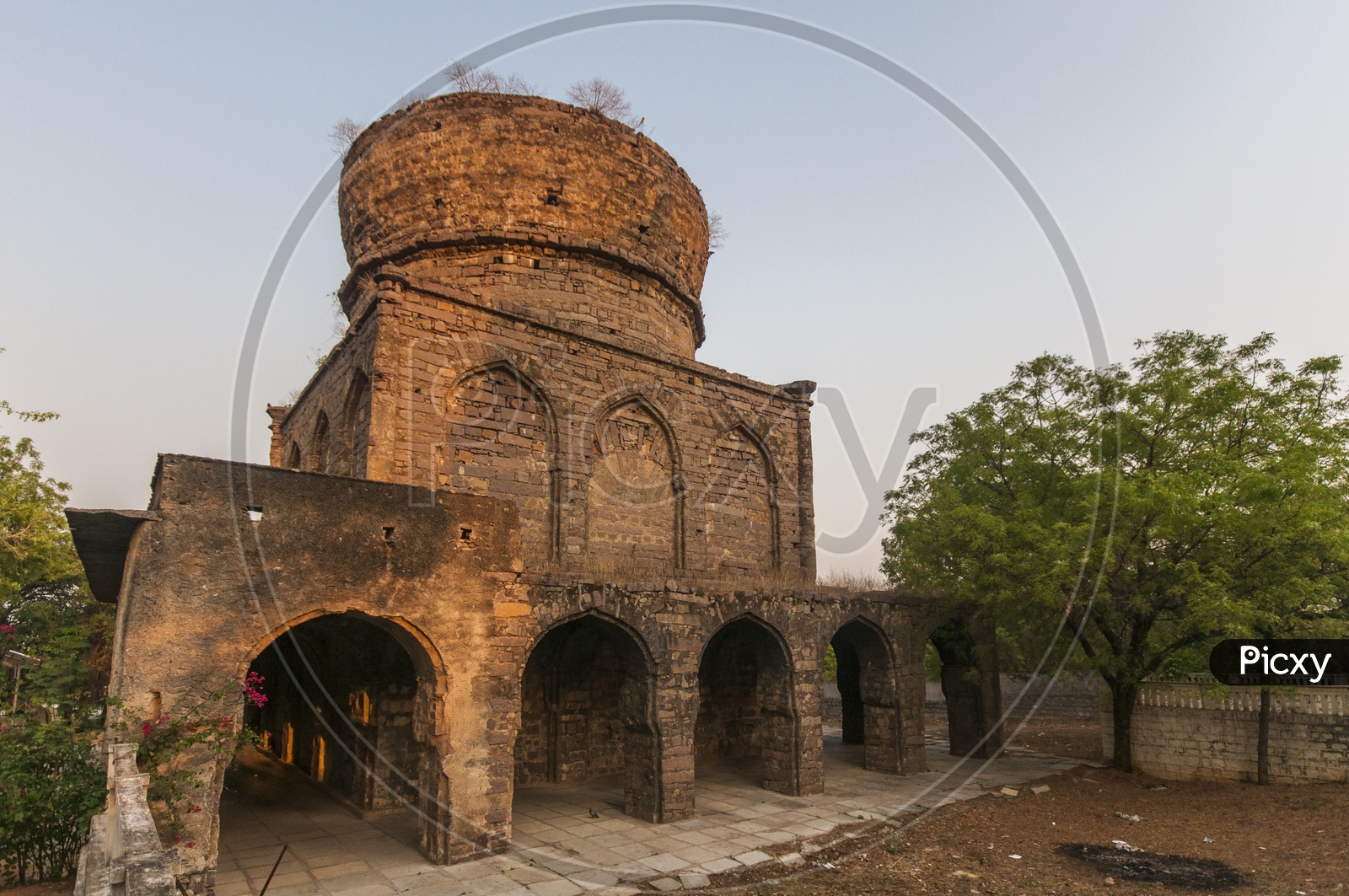 Qutub Shahi Tombs