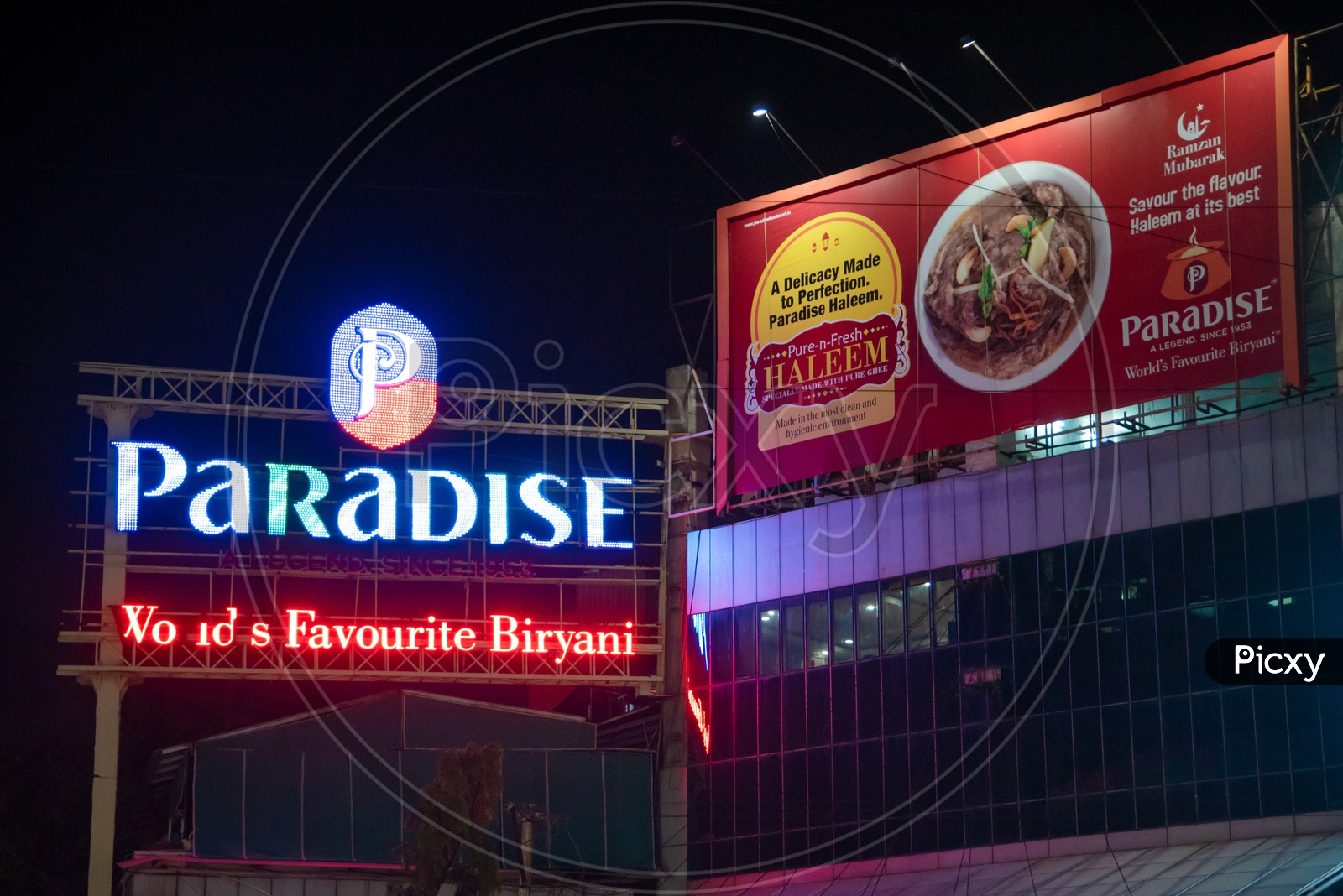 Paradise Restaurant at Paradise Cirle