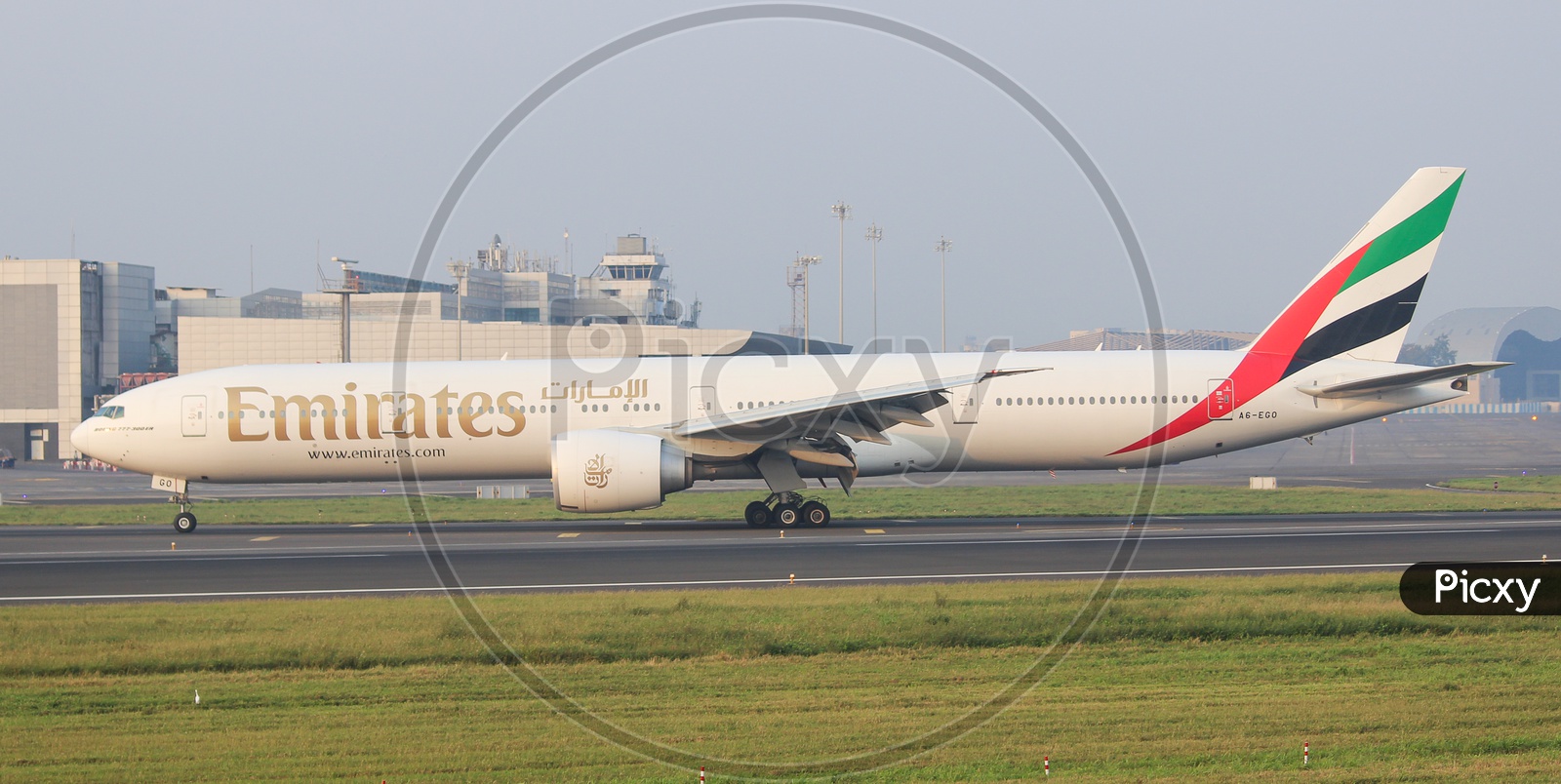Emirates B777-300ER