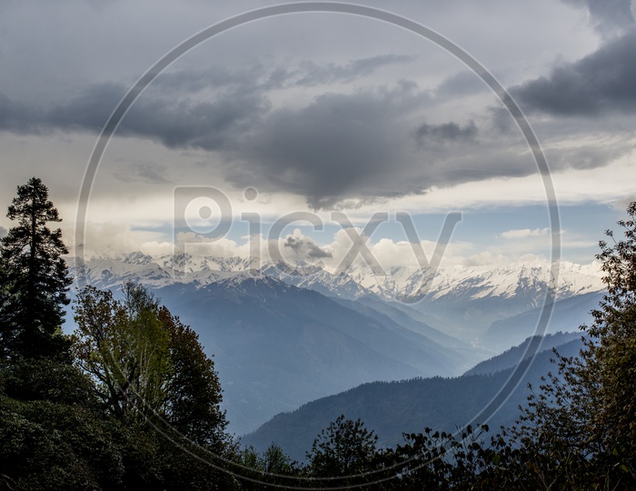 Chandrakhani Pass Malana Village trek, Himachal Pradesh