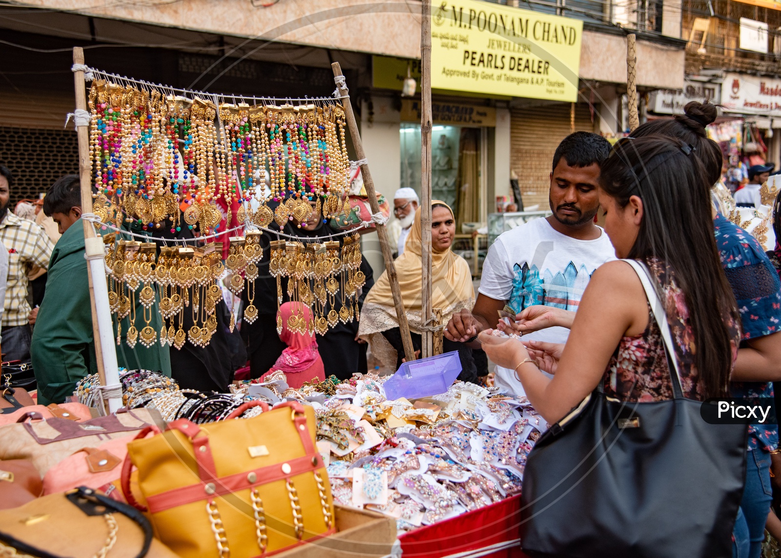 Street Shopping at streets of Charminar