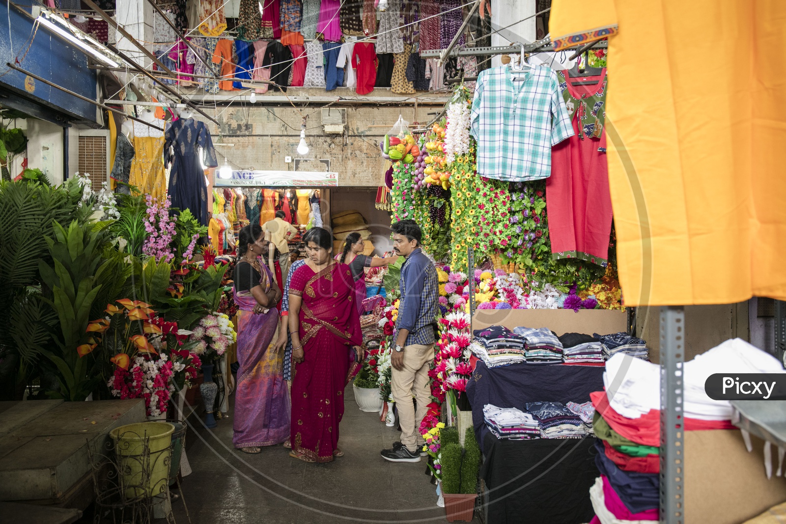 customers, jayanagar market