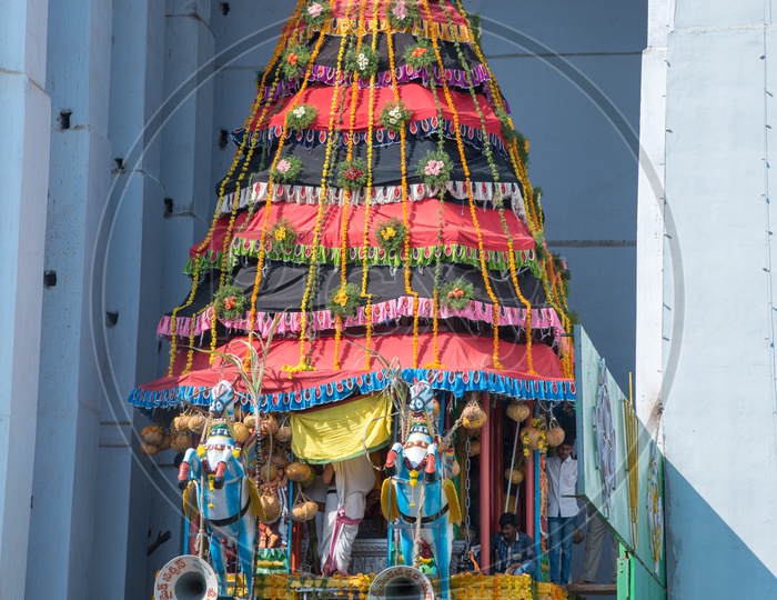 The Panakala Laxmi Narasimha Swamy Temple Chariot