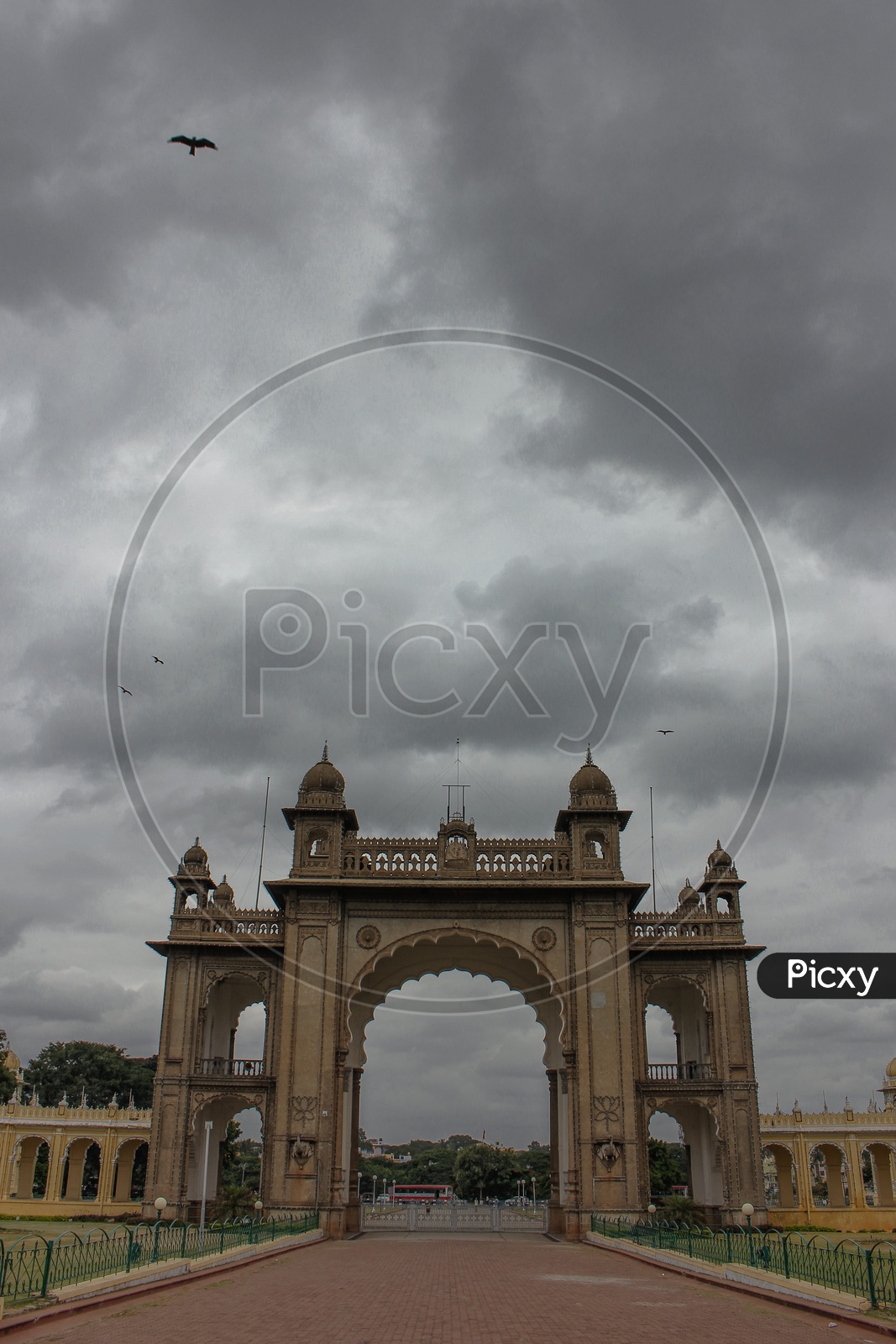 mysore palace opposite gate