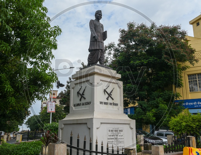 Lal Bahadur Shashtri Statue / Jai Jawan Jai Kisan