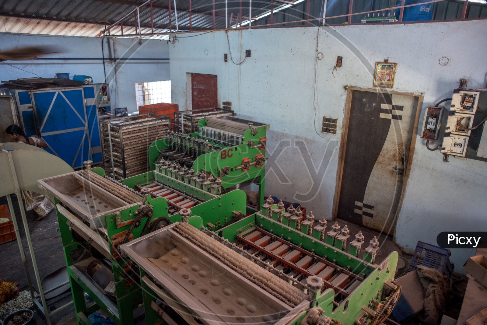 cashew making factory