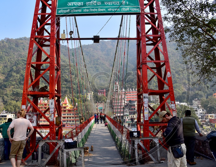 Pedestrian Suspension Bridge in Rishikesh