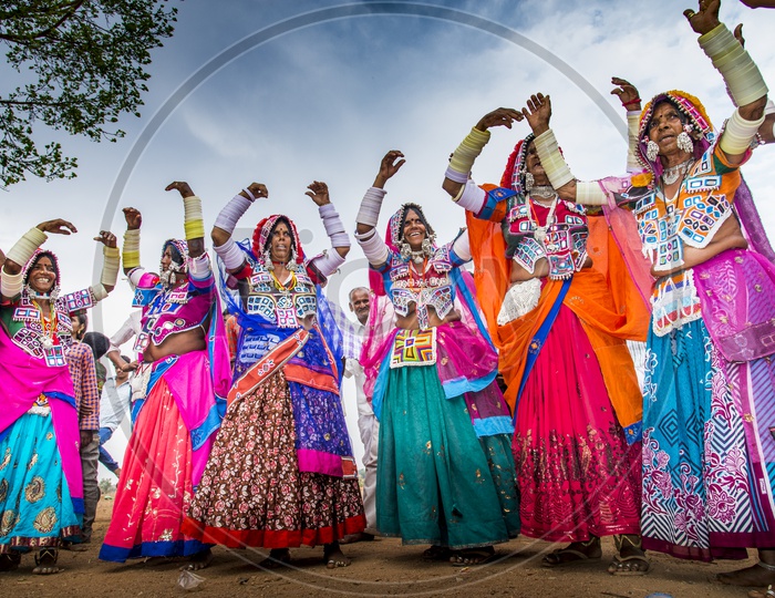 Lambada Folk Dance, Moola Stambha Tanda Jatara