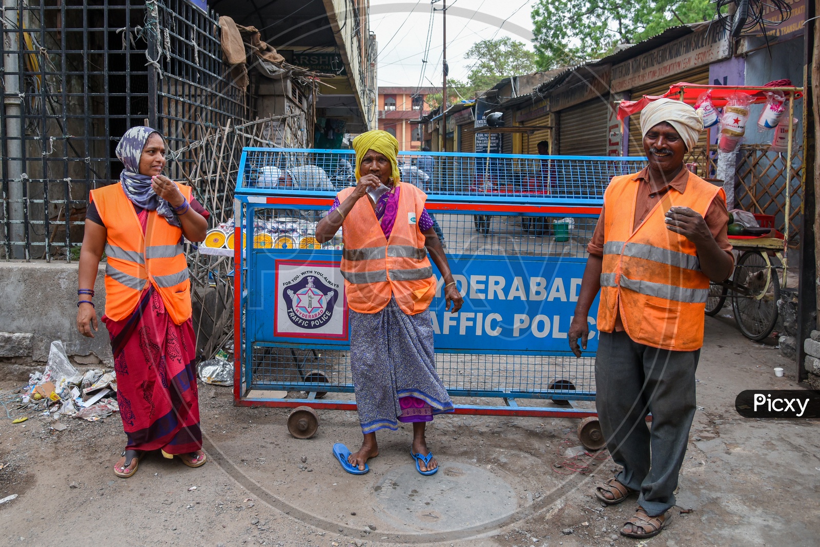 Tea Break for Sanitary Workers in Hyderabad