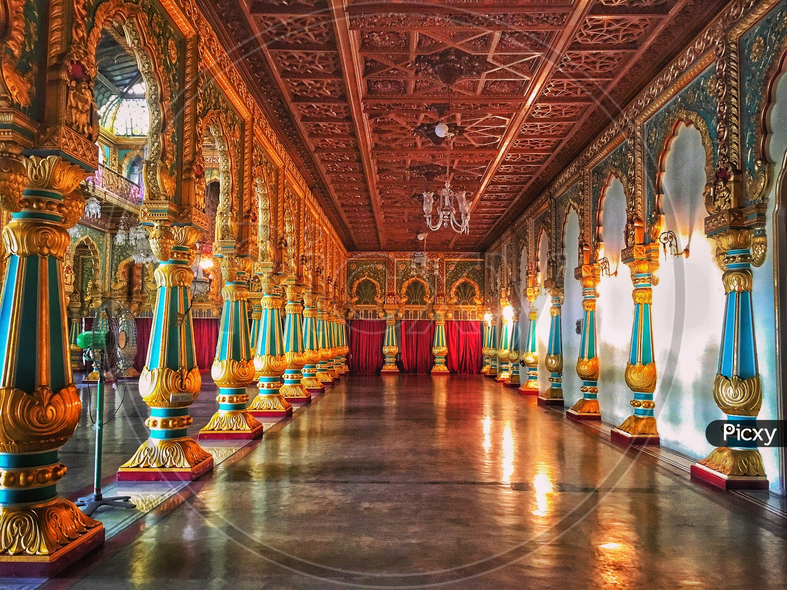 Image of Mysore Palace-HN229752-Picxy