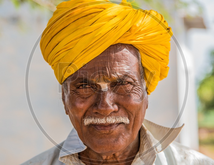 yellow turban