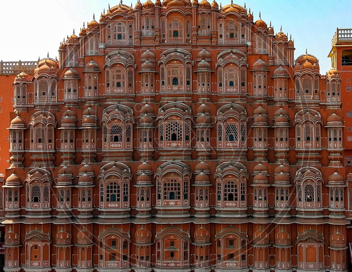 Imperfectly perfect frame of Hawa Mahal, Jaipur.
