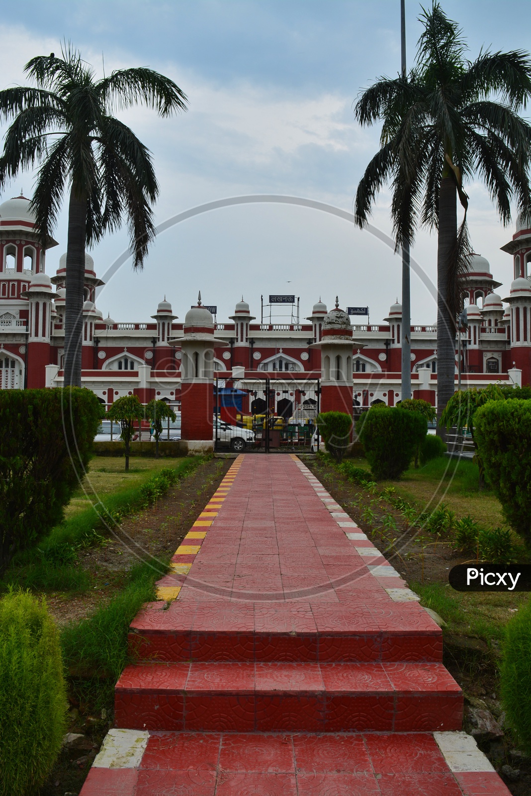 Lucknow Charbagh Railway Station