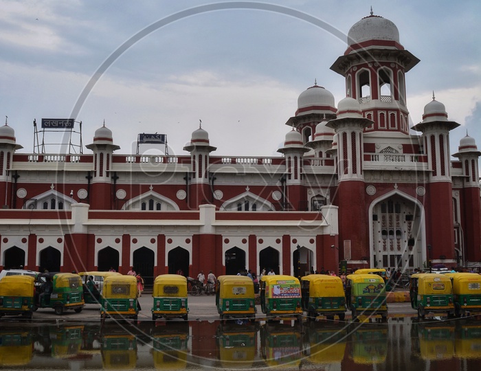 Lucknow Charbagh Railway Station