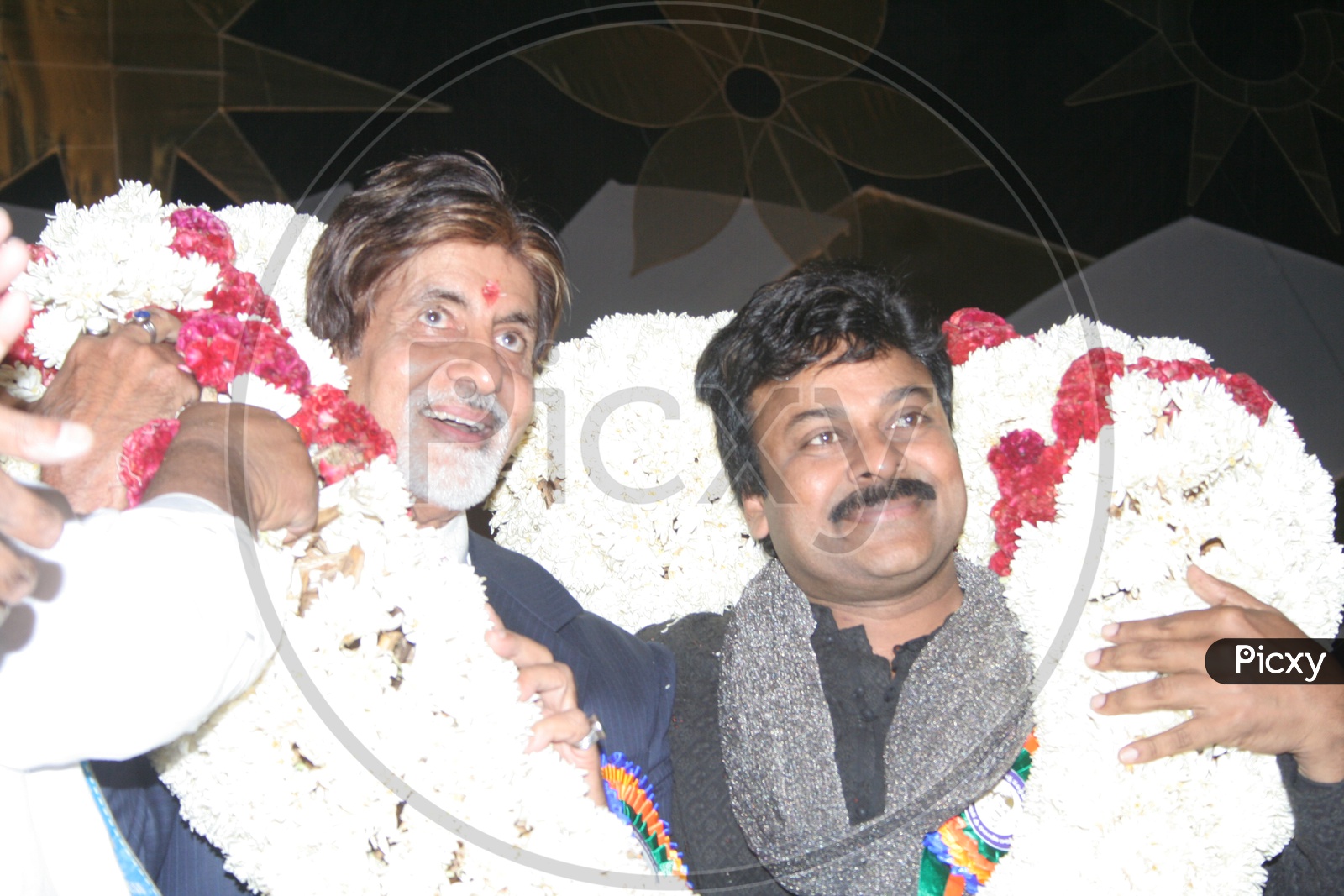 Image Of Amitabh Bachchan And Chiranjeevi-PS284059-Picxy