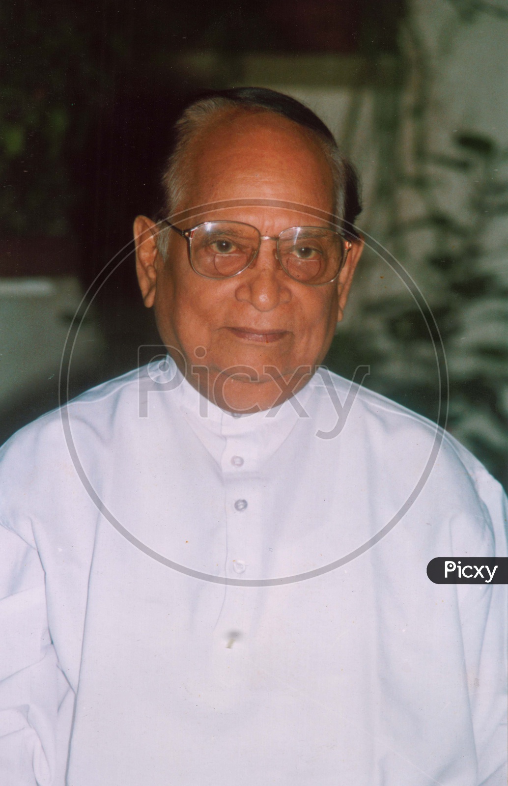 Image of Allu Ramalingaiah-ZX074681-Picxy