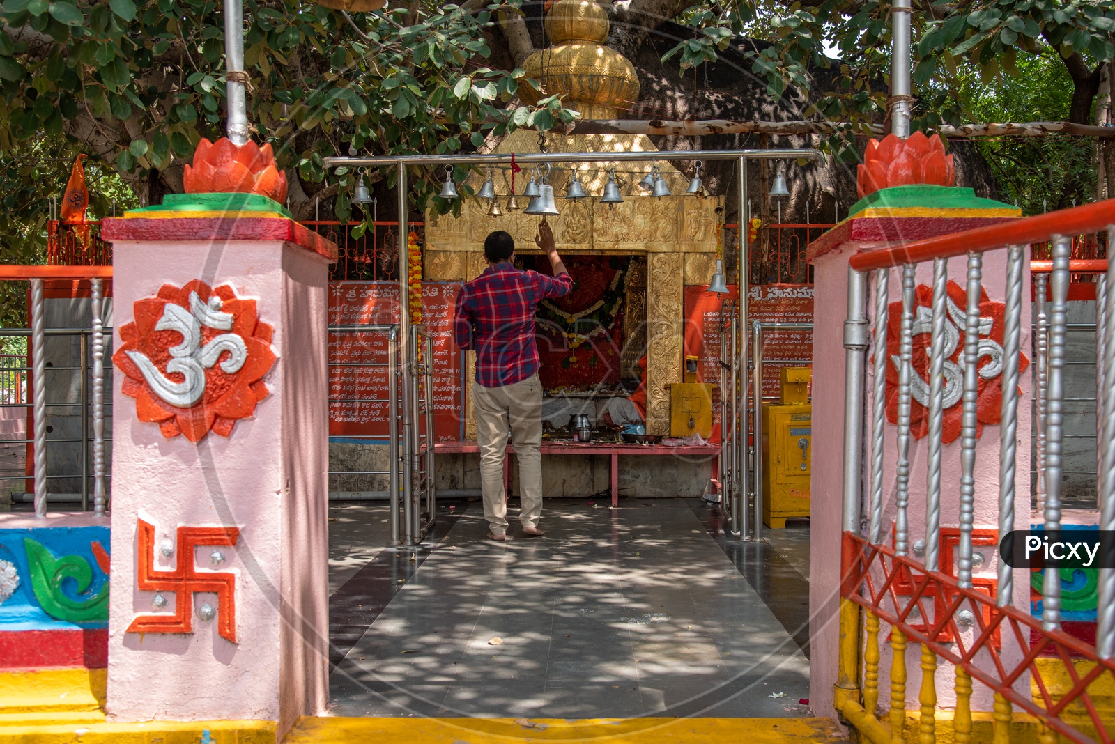 a pilgrim/devotee in Hanuman Temple,Kondapur