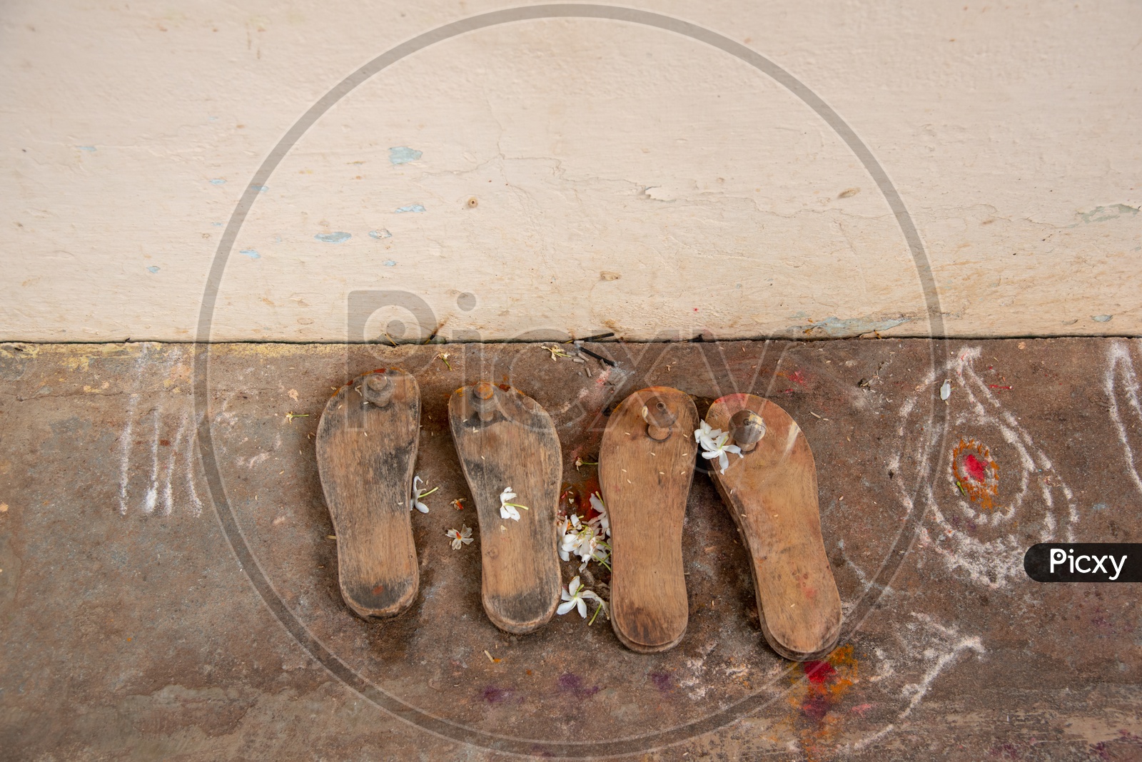 chappals in myntra