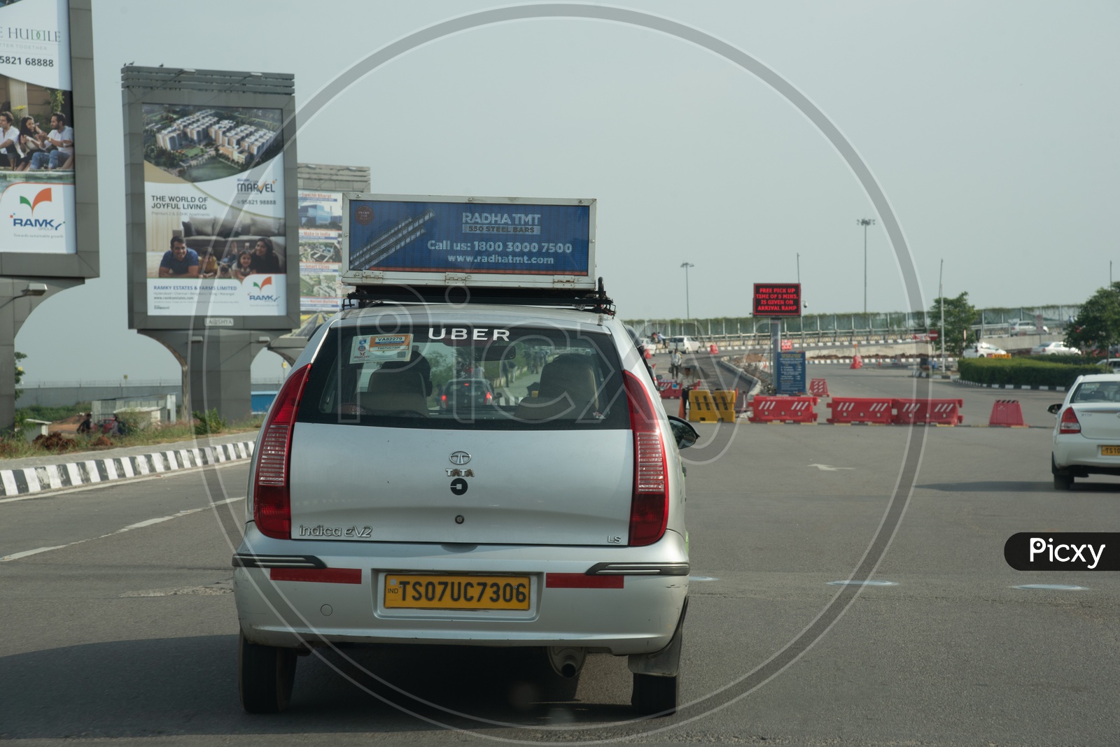 Advertisement Boards on Cabs