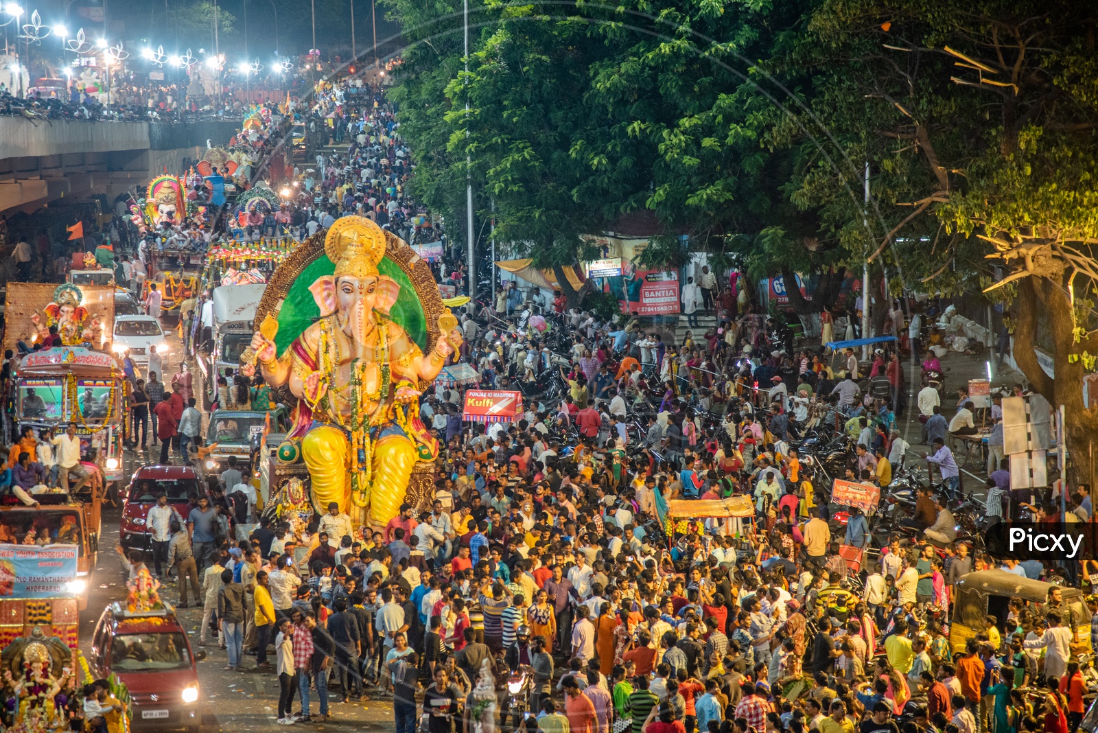 Ganesh Idol Procession beside Telugu Thalli Fly Over
