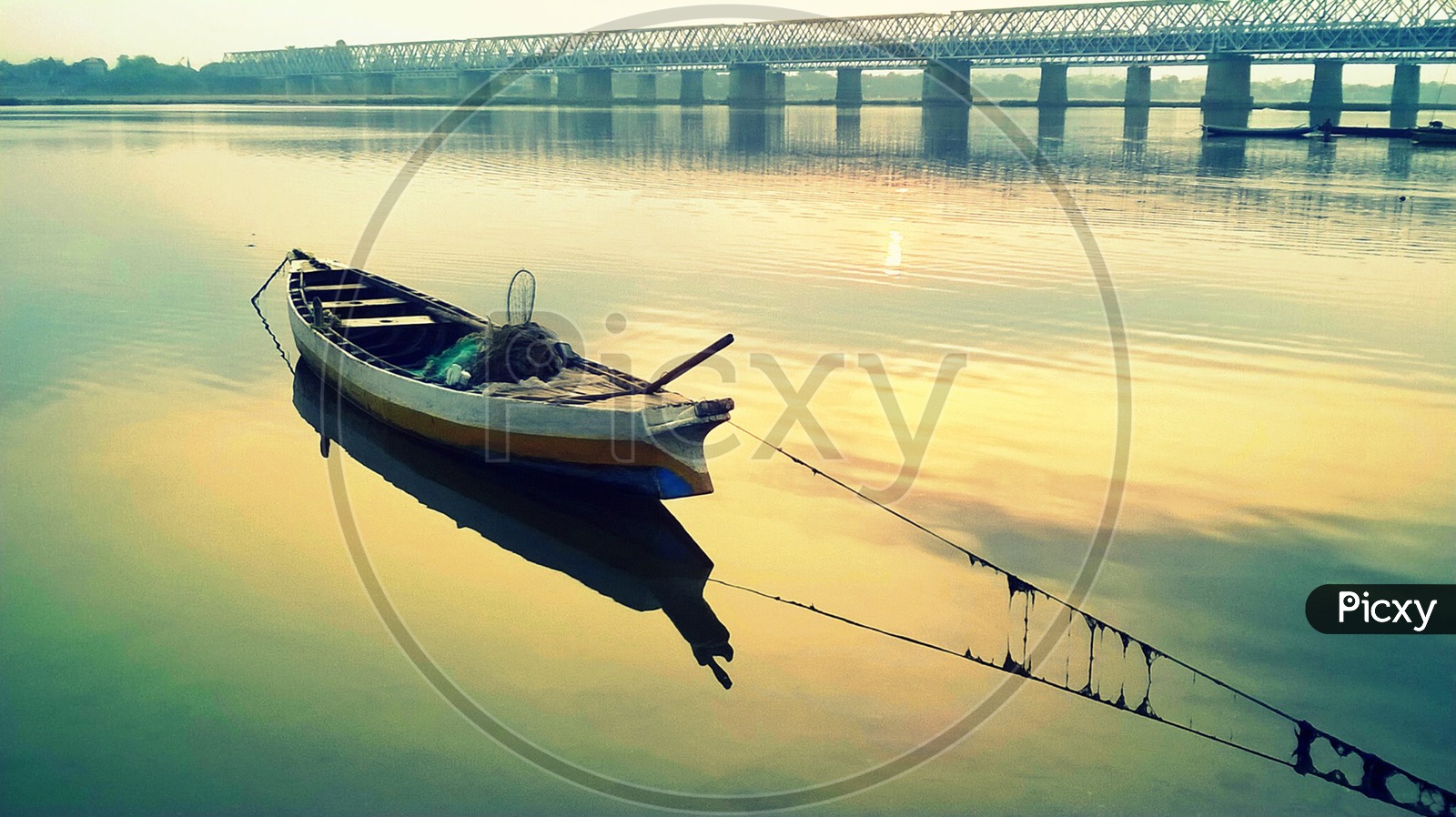 boat in the river krishna