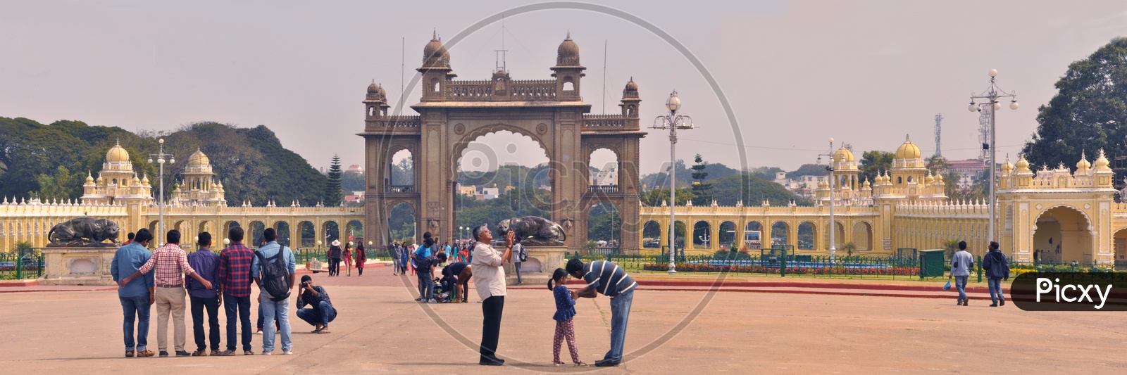 panorama of mysore entrance
